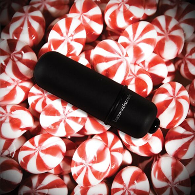 Мини-стимулятор Sweet Vibrations Bullet от Bijoux, 4.5х2 см (чёрный) 