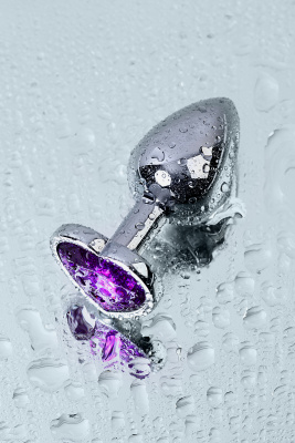 Metal by TOYFA - Анальная пробка с фиолетовым кристаллом, 7 см (серебристый) 