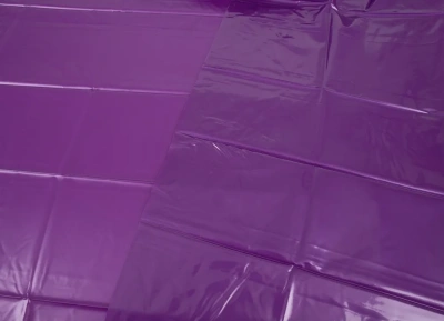 Виниловая простынь для секса Fetish, 200 на 230 см (фиолетовый) 